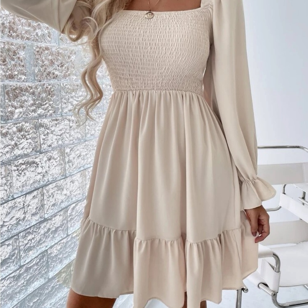 New Square Neck long sleeve Dress - Picture 3 of 6